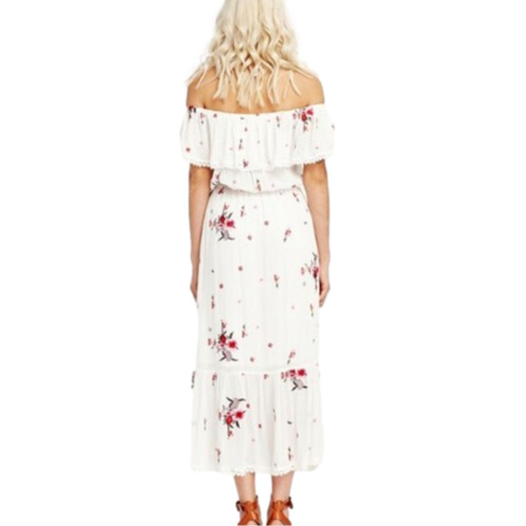 Lost and Wander embroidered Off the Shoulder Maxi Dress size medium M - Picture 3 of 7